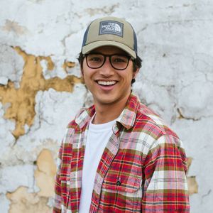 Meet your Posher, Sam